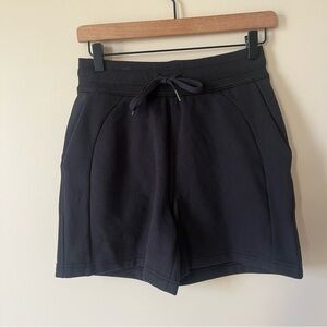 Lululemon Scuba High-Rise Short 5" - Black Size 4 Light Cotton Terry W7CBOS